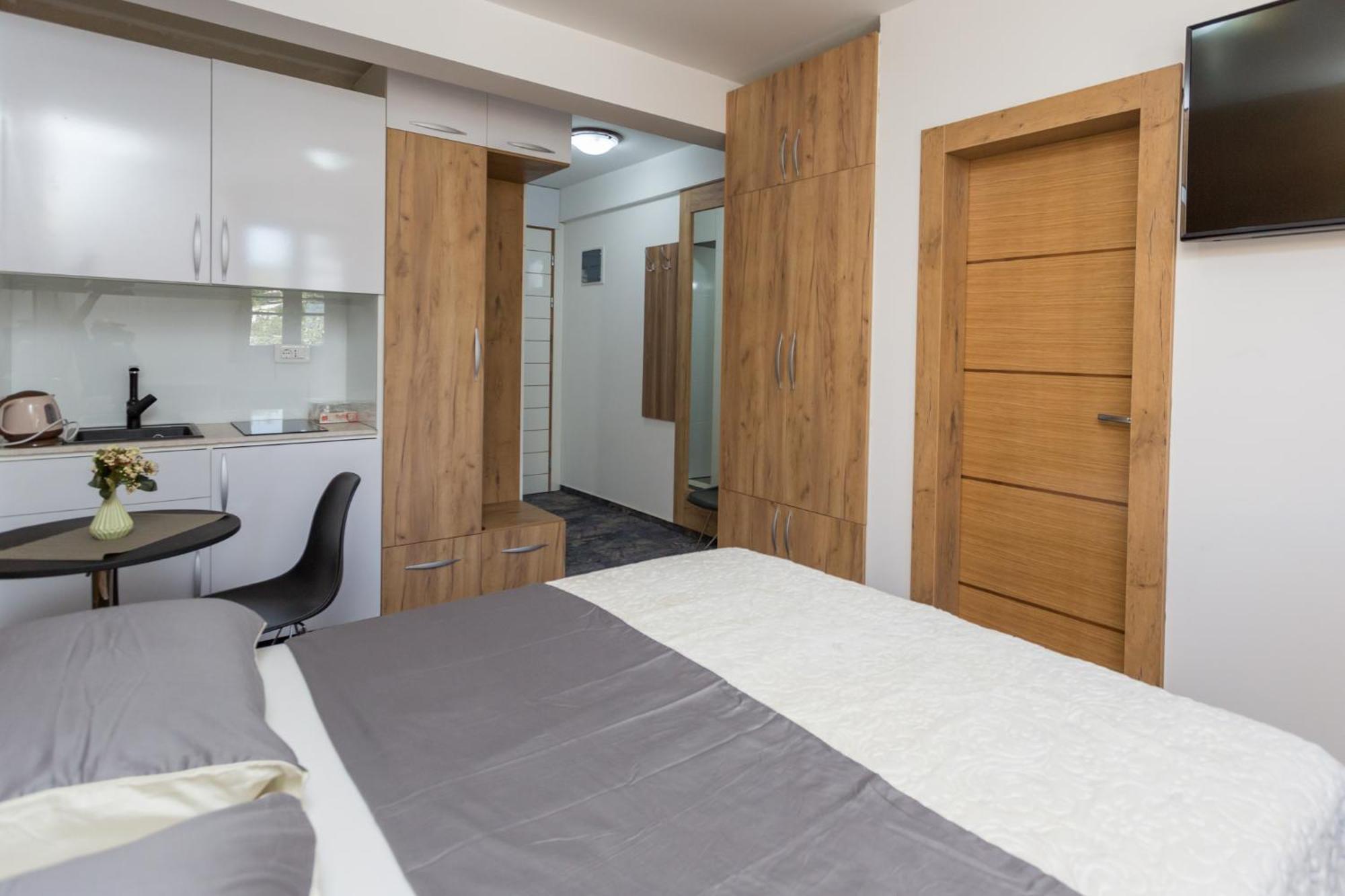 Tilia Hotel เซทินเจ ภายนอก รูปภาพ