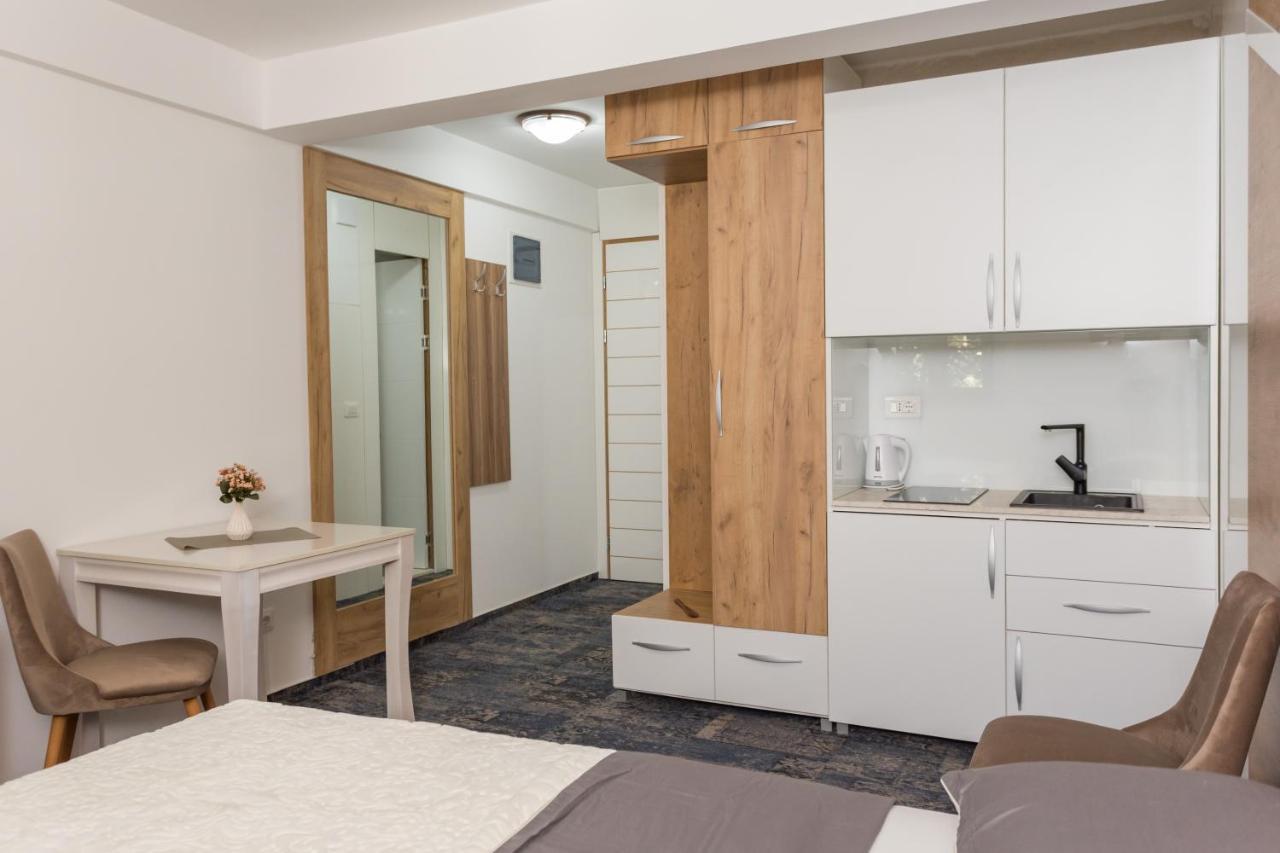 Tilia Hotel เซทินเจ ภายนอก รูปภาพ